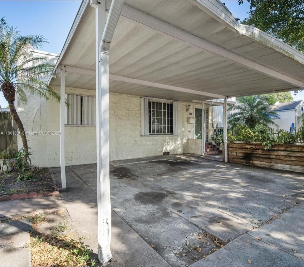 Real estate property located at 913 46th St, Miami-dade, Bay Vista Park Amd Pl, Miami, FL