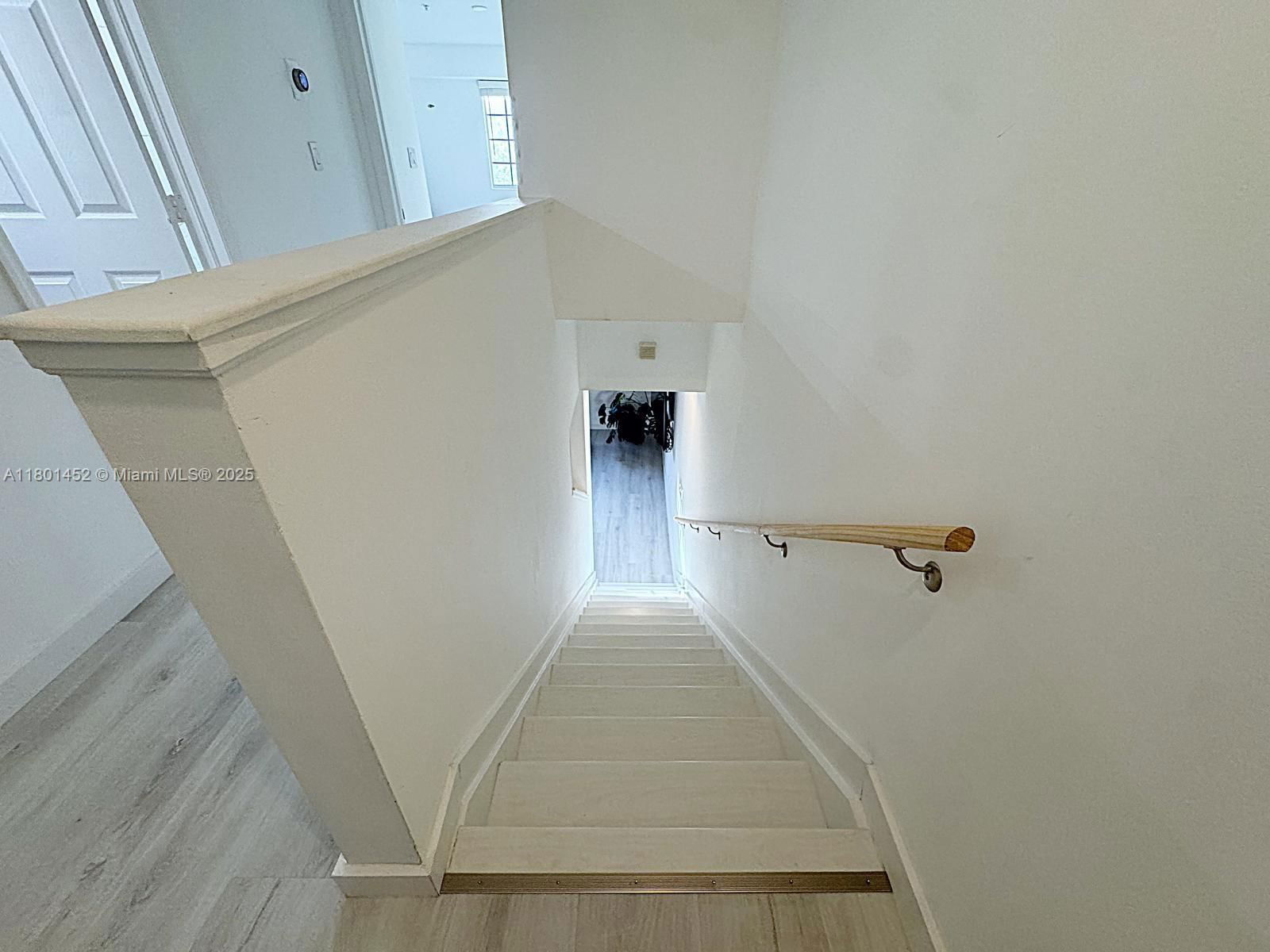 Real estate property located at 2961 185th St #1617, Miami-dade, Aventi At Aventura Condo, Aventura, FL