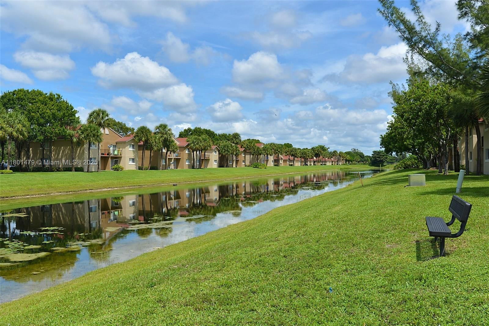 Real estate property located at 1141 Lake Victoria Dr E, Palm Beach, St Andrews Palm Beach, West Palm Beach, FL