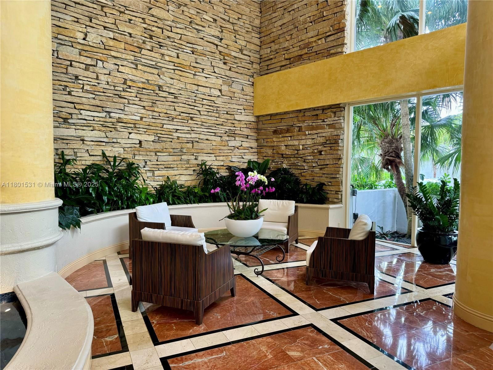 Real estate property located at 20281 Country Club Dr #909, Miami-dade, Hamptons West Condo, Aventura, FL