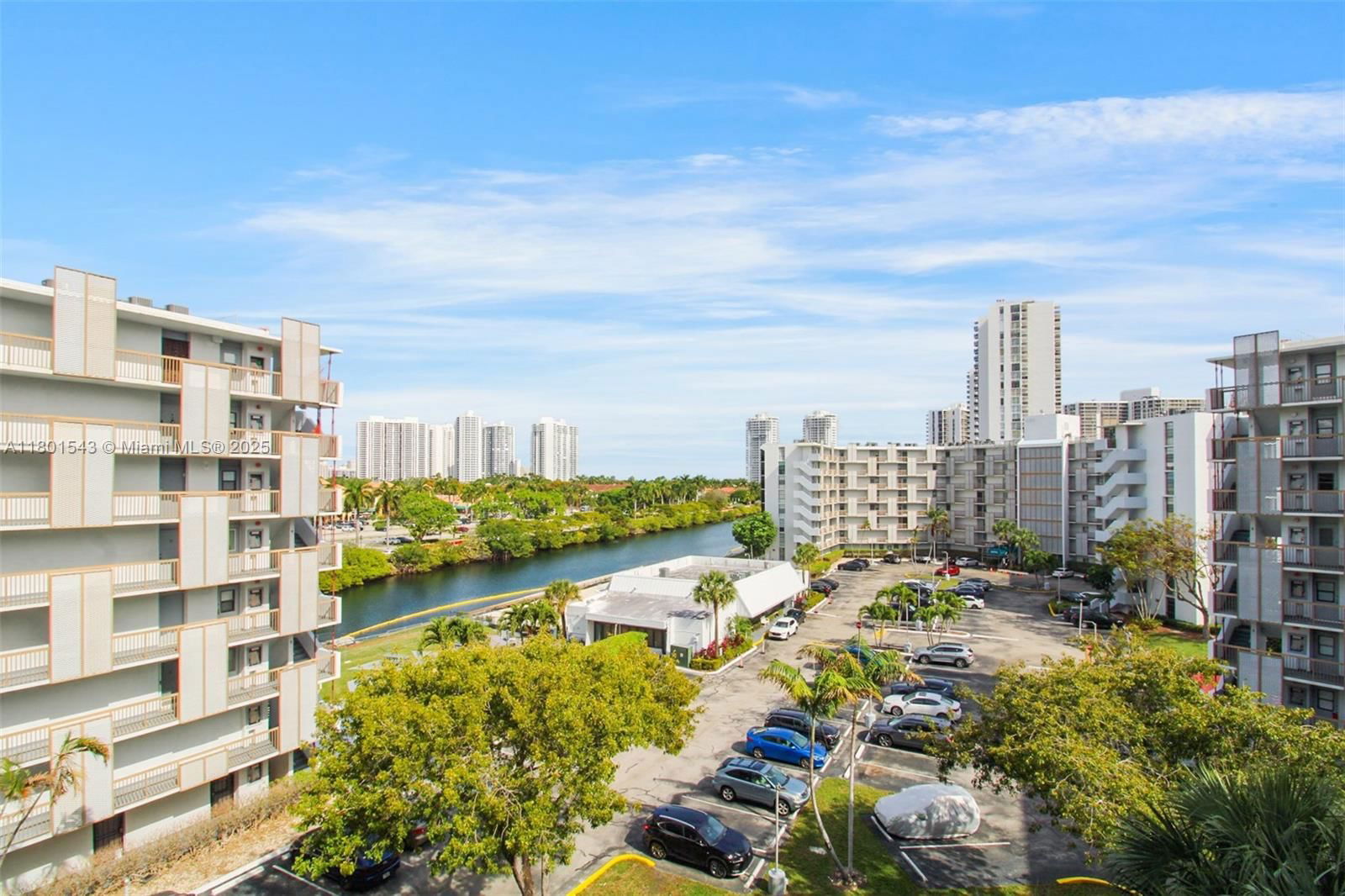 Real estate property located at 3401 Country Club Dr #614, Miami-dade, Ensenada Condo Bldg E-ii, Aventura, FL