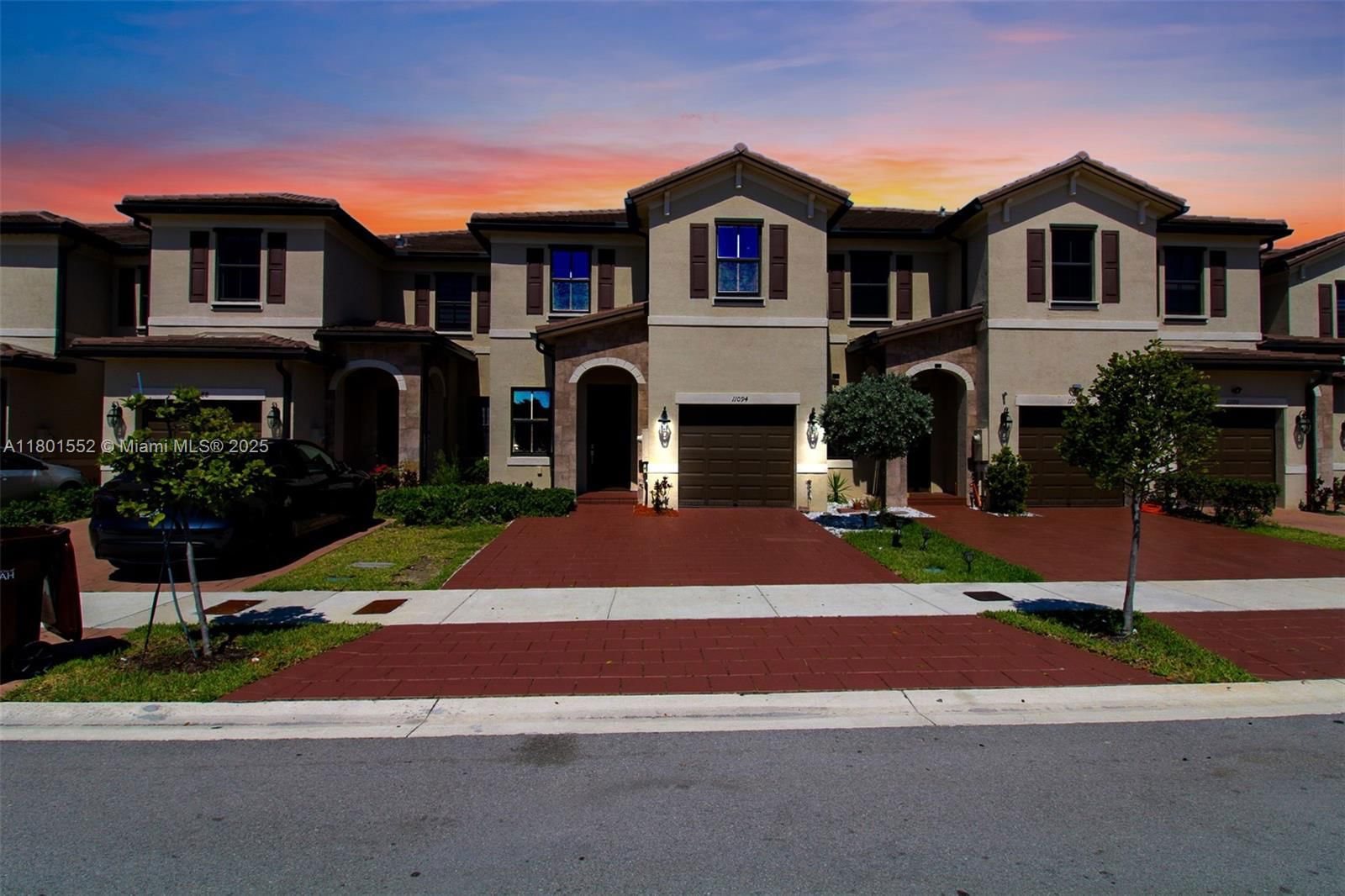 Real estate property located at 11094 33rd Way, Miami-dade, Aquabella North Replat, Hialeah, FL