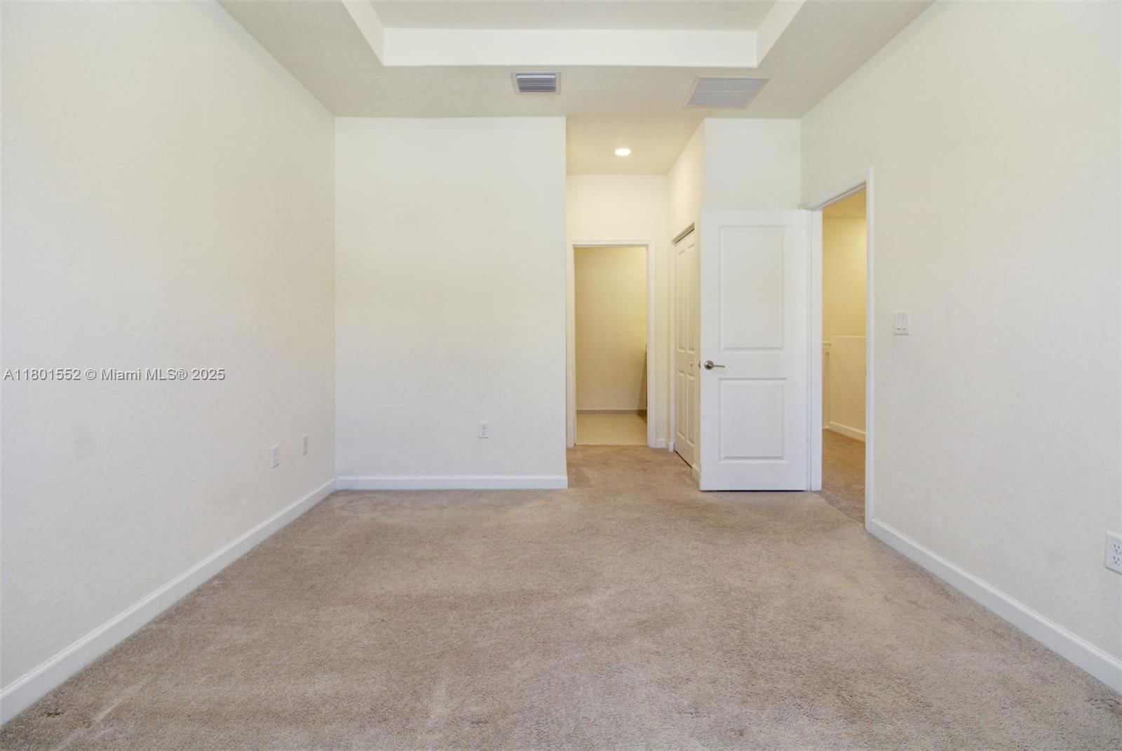 Real estate property located at 11094 33rd Way, Miami-dade, Aquabella North Replat, Hialeah, FL