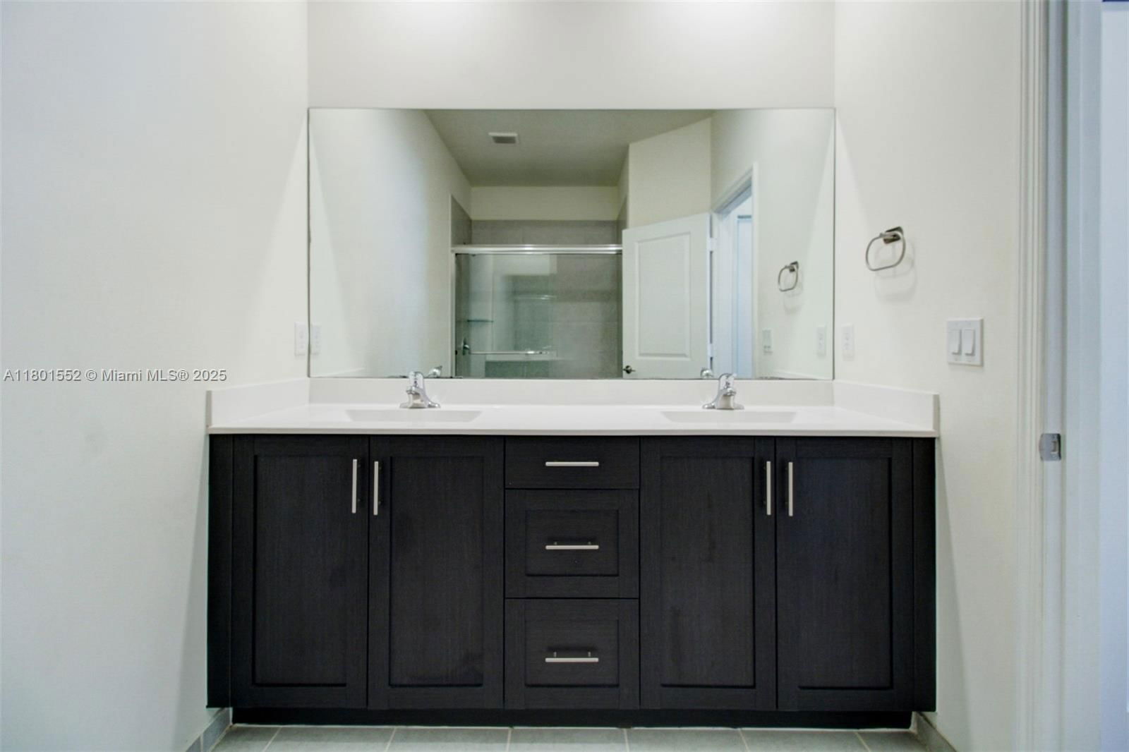 Real estate property located at 11094 33rd Way, Miami-dade, Aquabella North Replat, Hialeah, FL