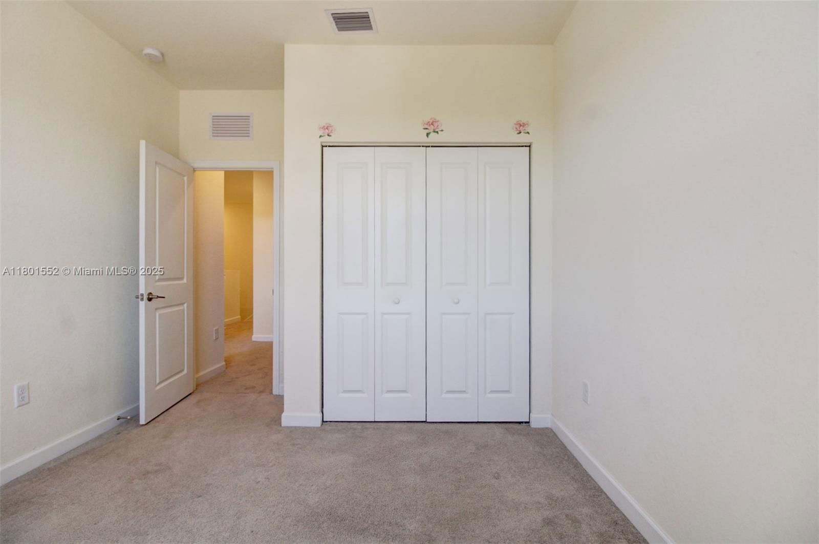 Real estate property located at 11094 33rd Way, Miami-dade, Aquabella North Replat, Hialeah, FL