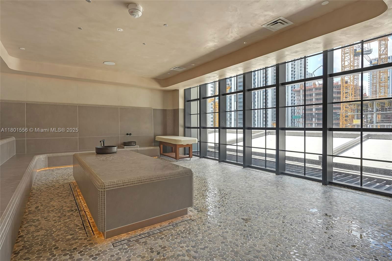 Real estate property located at 601 1st Ave #2405, Miami-dade, Natiivo Condo, Miami, FL
