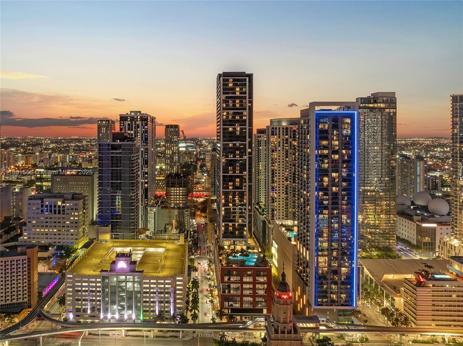 Real estate property located at 601 1st Ave #2405, Miami-dade, Natiivo Condo, Miami, FL