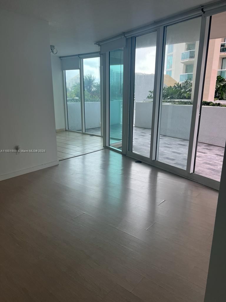 Real estate property located at 3370 Hidden Bay Dr, Miami-dade, 100 Hidden Bay Condo, Aventura, FL
