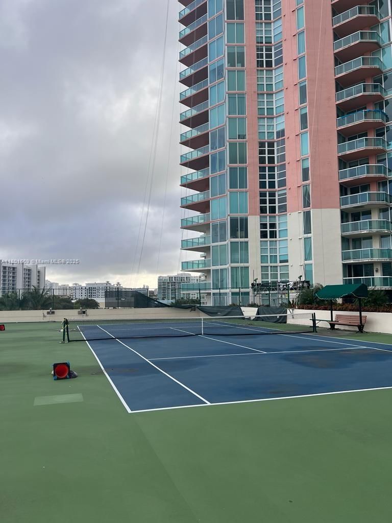 Real estate property located at 3370 Hidden Bay Dr, Miami-dade, 100 Hidden Bay Condo, Aventura, FL