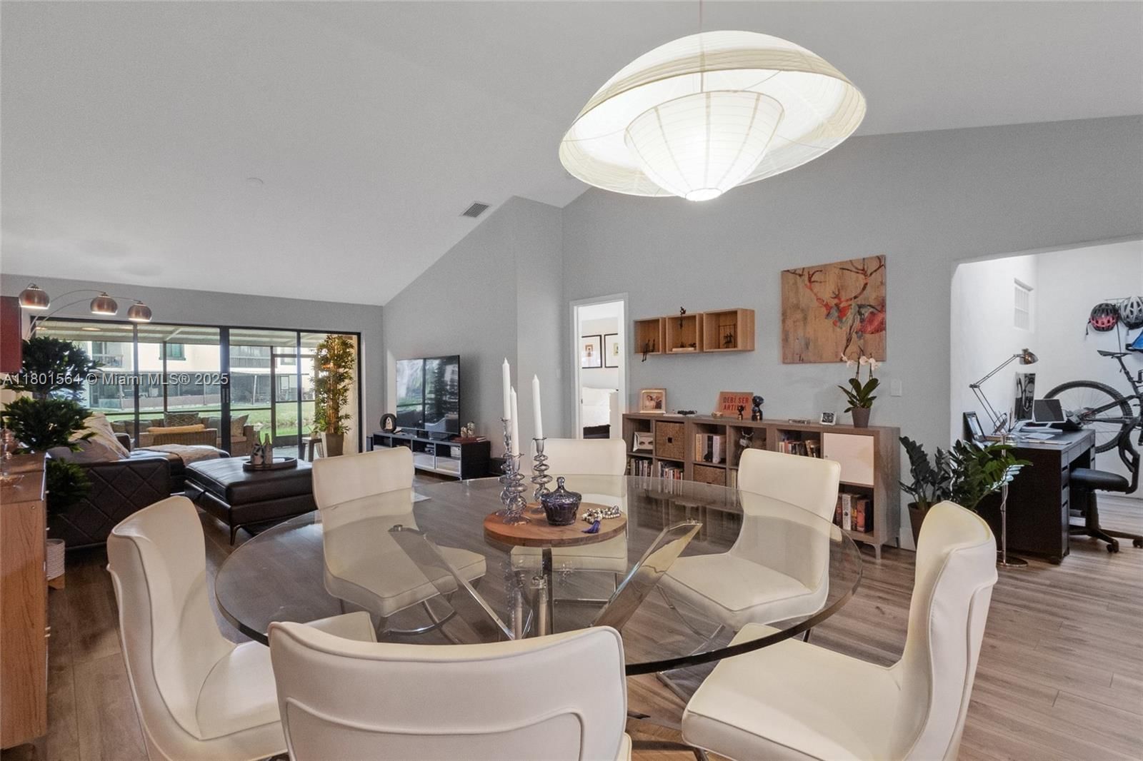 Real estate property located at , Broward, Villas Of Bonaventure At, Weston, FL