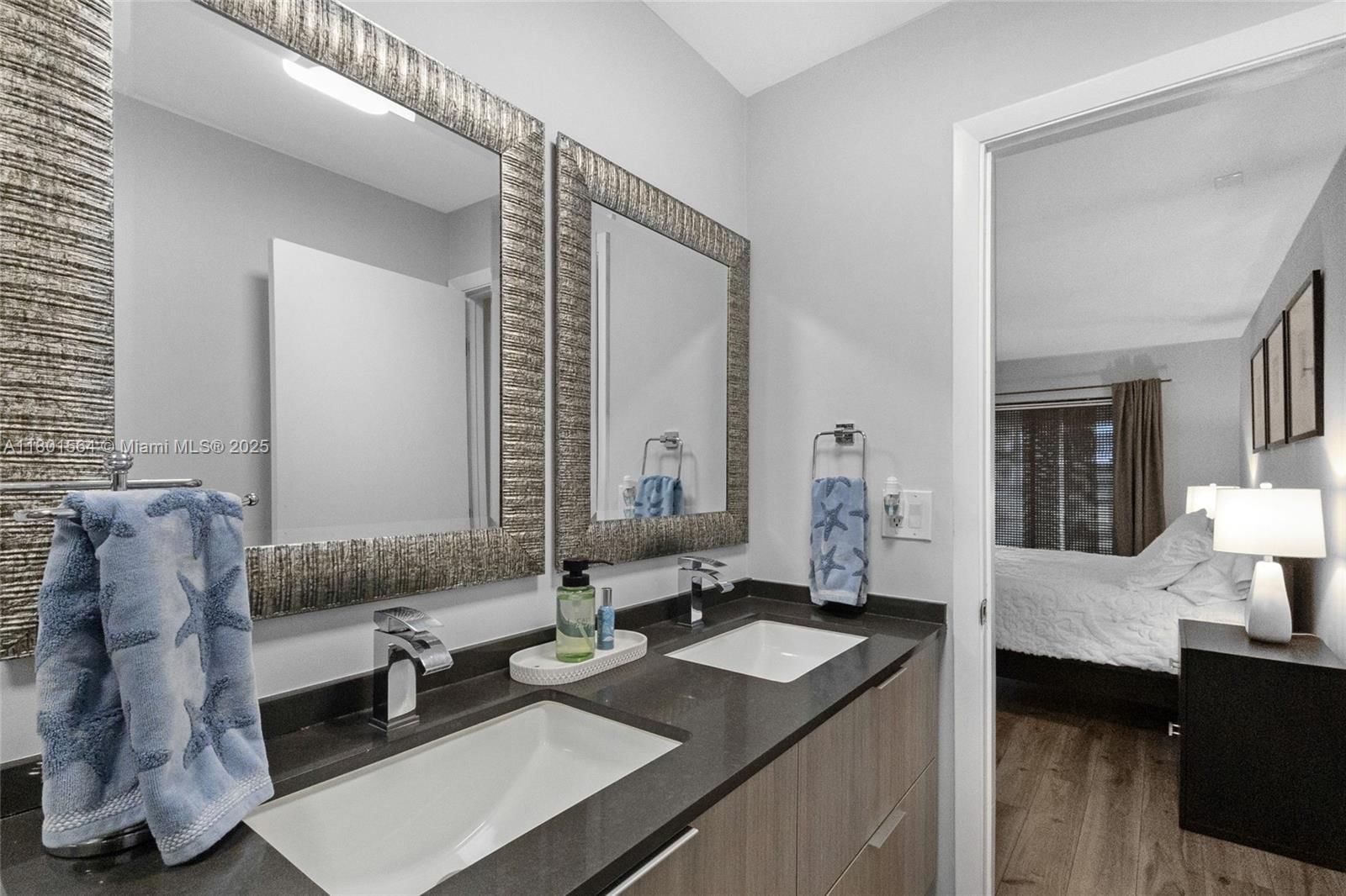 Real estate property located at , Broward, Villas Of Bonaventure At, Weston, FL