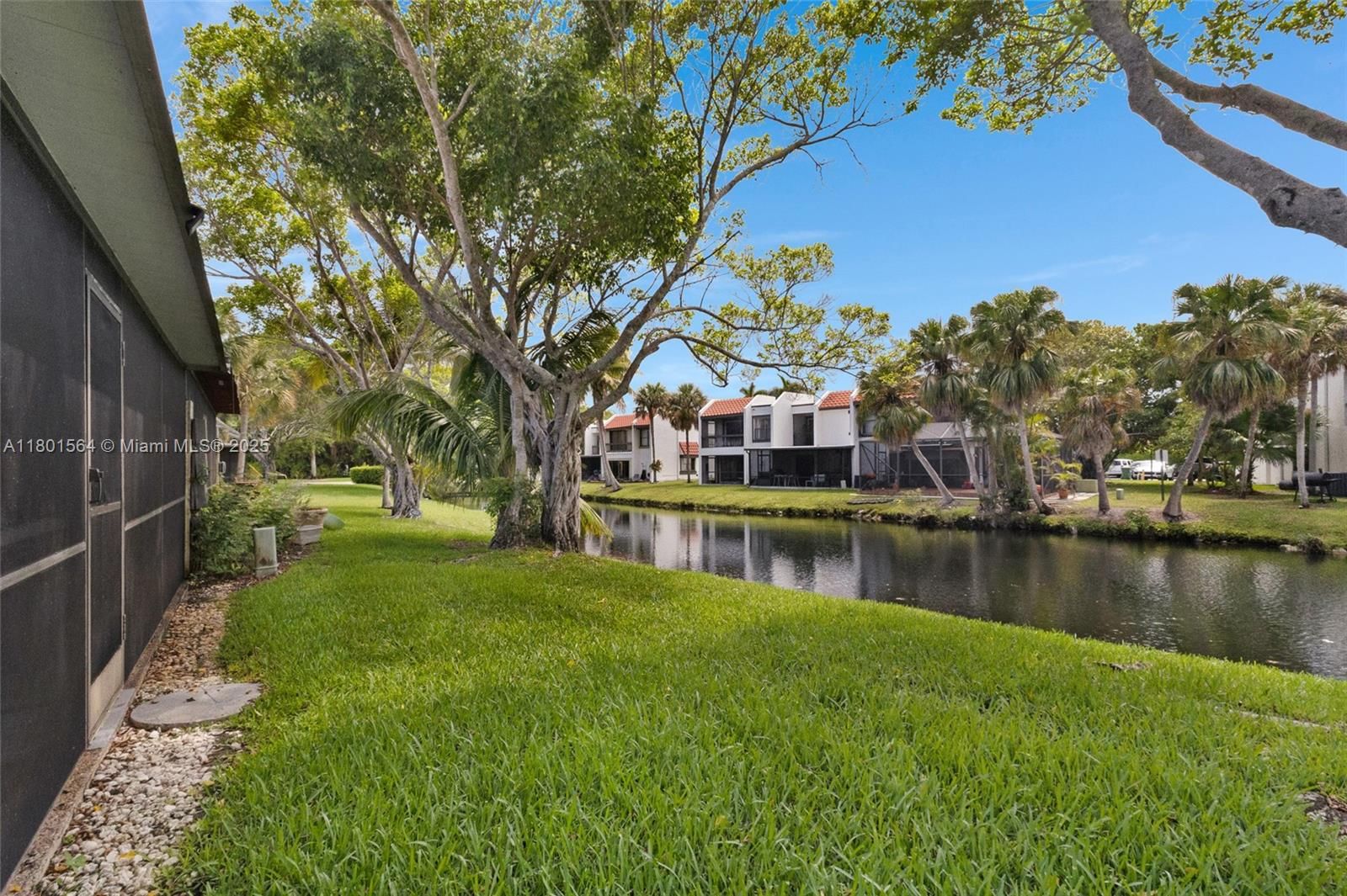 Real estate property located at , Broward, Villas Of Bonaventure At, Weston, FL