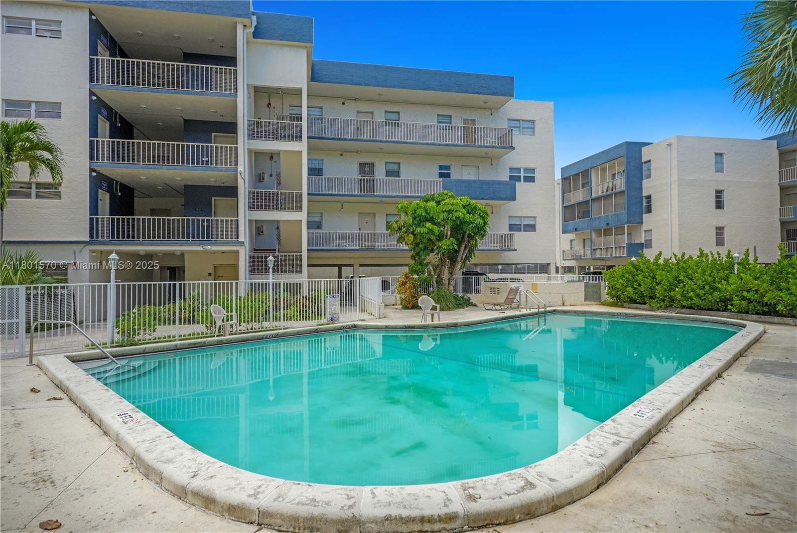 Real estate property located at 16750 10th Ave #314, Miami-dade, New Land Gardens Condo, North Miami Beach, FL