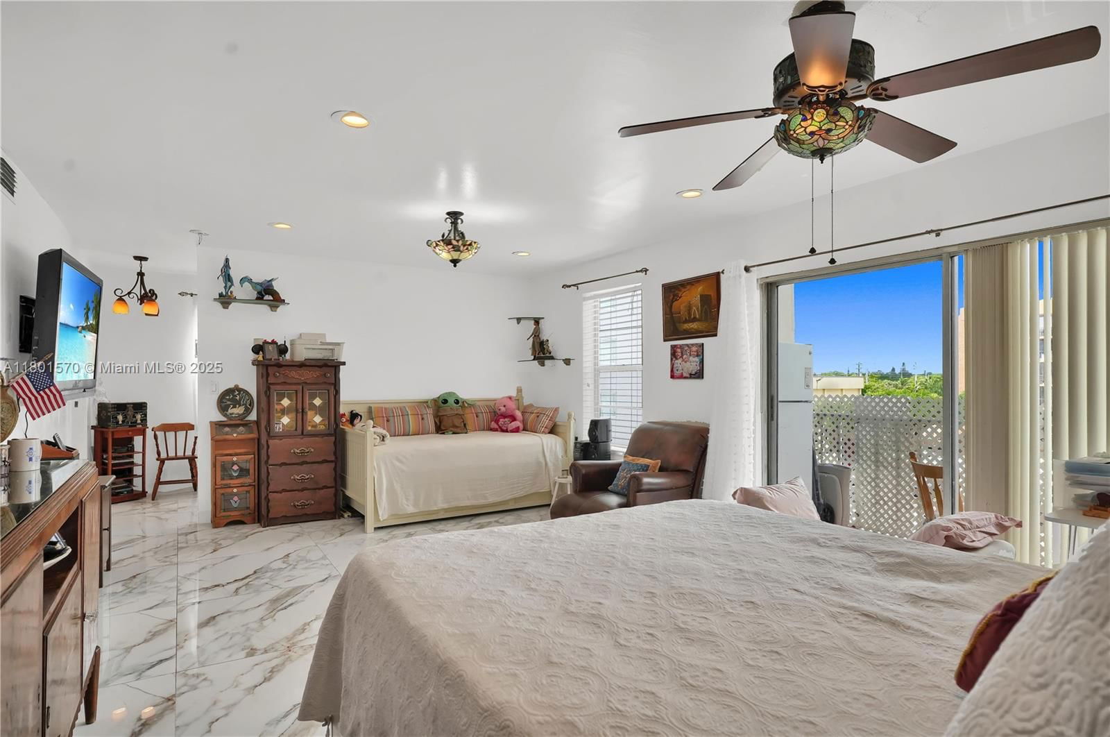Real estate property located at 16750 10th Ave #314, Miami-dade, New Land Gardens Condo, North Miami Beach, FL