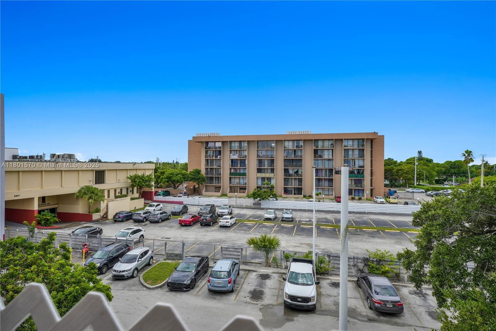 Real estate property located at 16750 10th Ave #314, Miami-dade, New Land Gardens Condo, North Miami Beach, FL