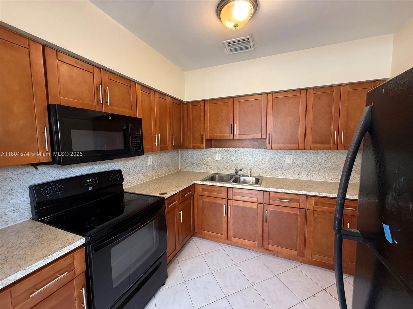 Real estate property located at 1100 151st Ter, Miami-dade, Breezeswept Heights, North Miami Beach, FL
