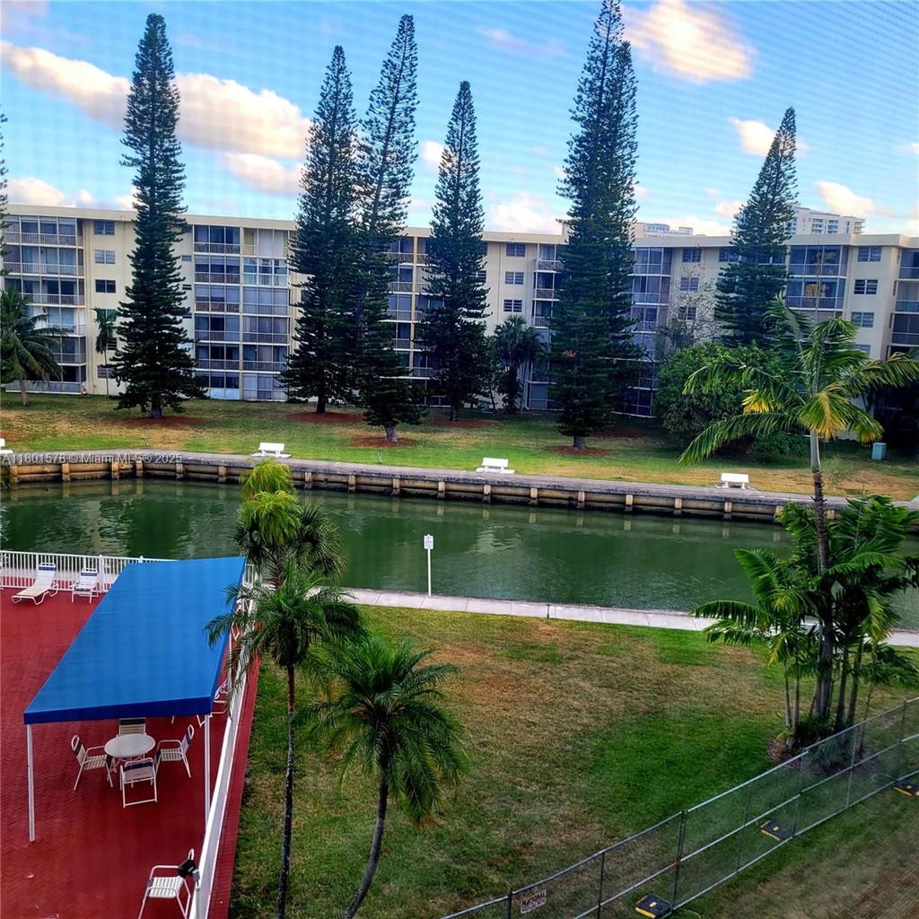 Real estate property located at 2859 Leonard Dr G106, Miami-dade, Point East Sec Ii Condo, Aventura, FL