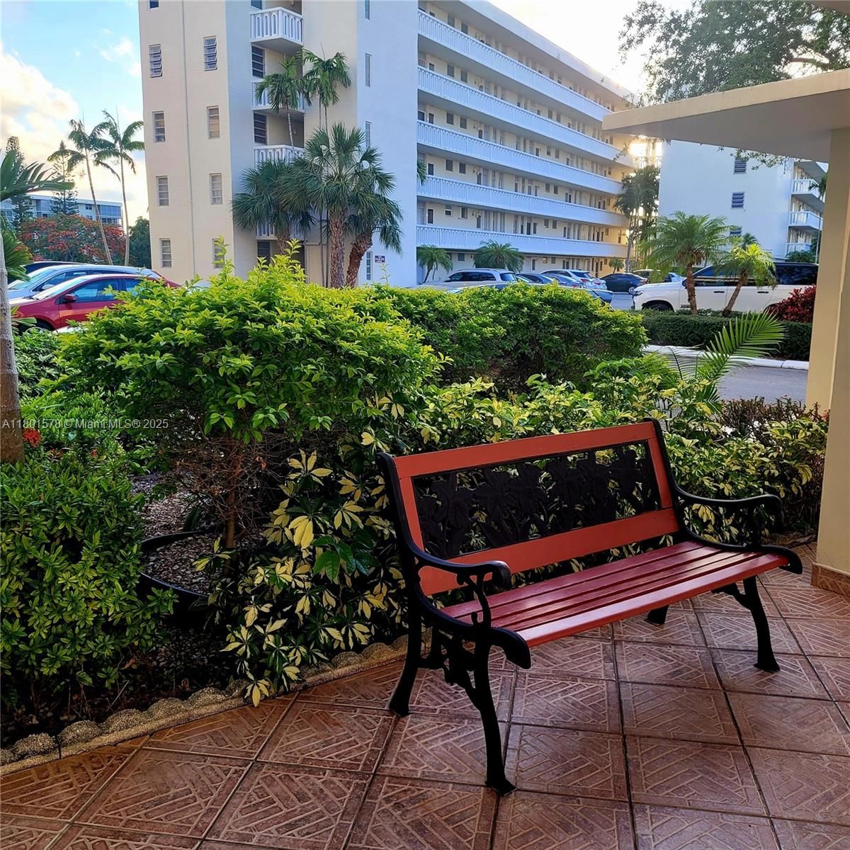 Real estate property located at 2859 Leonard Dr G106, Miami-dade, Point East Sec Ii Condo, Aventura, FL