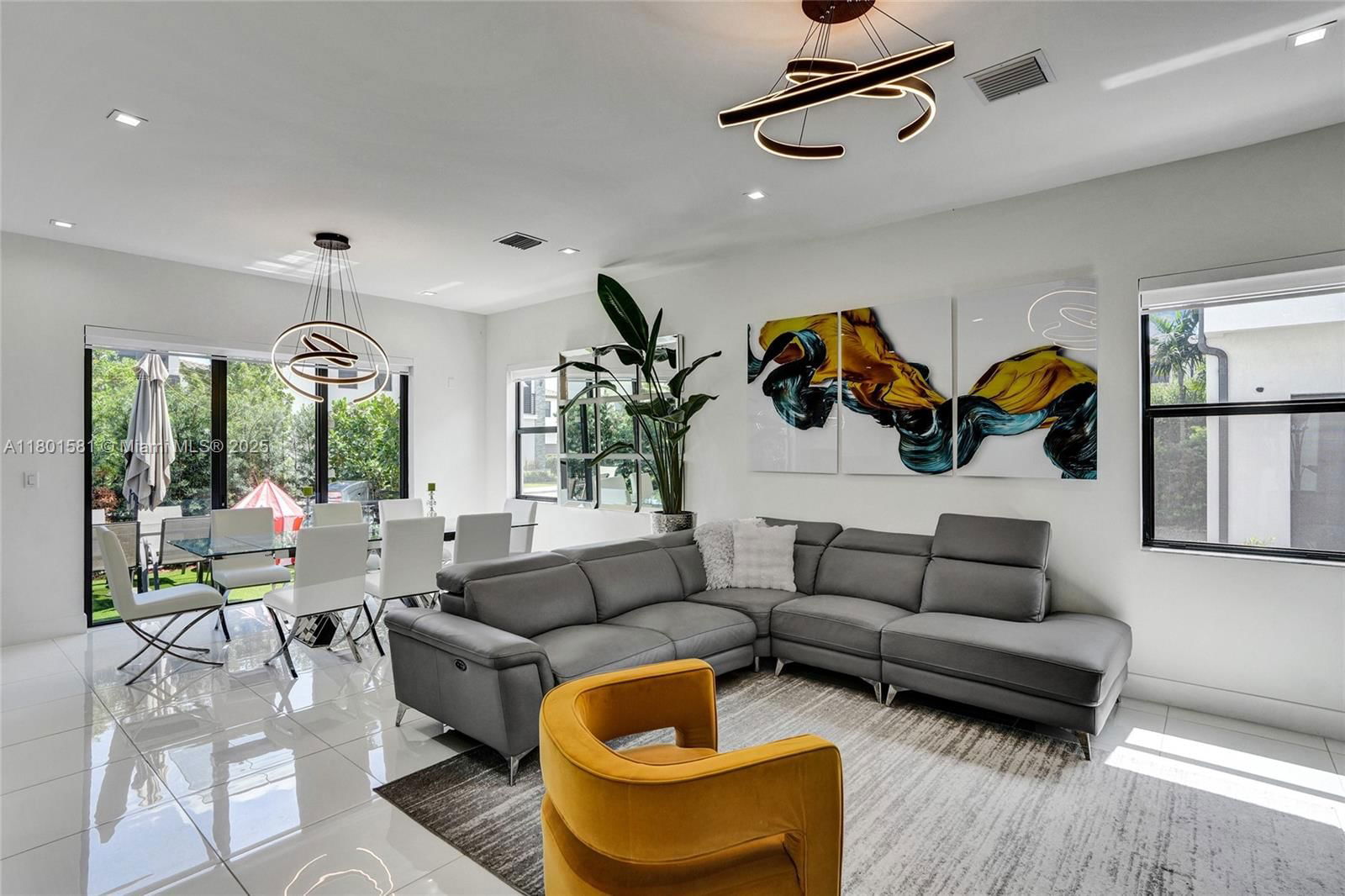 Real estate property located at 8211 43rd Ter, Miami-dade, Downtown Doral South Phas, Doral, FL