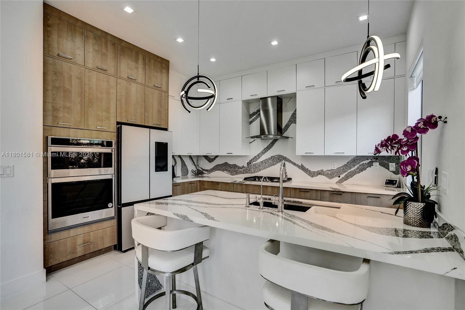 Real estate property located at 8211 43rd Ter, Miami-dade, Downtown Doral South Phas, Doral, FL