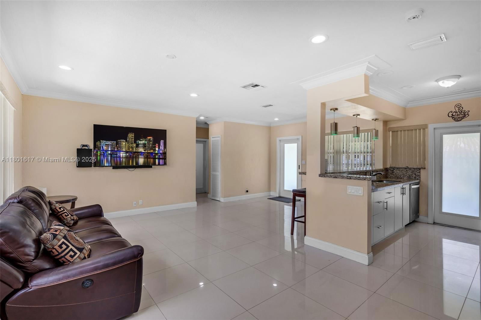 Real estate property located at 3361 Jackson Blvd, Broward, Melrose Park Sec 4, Fort Lauderdale, FL