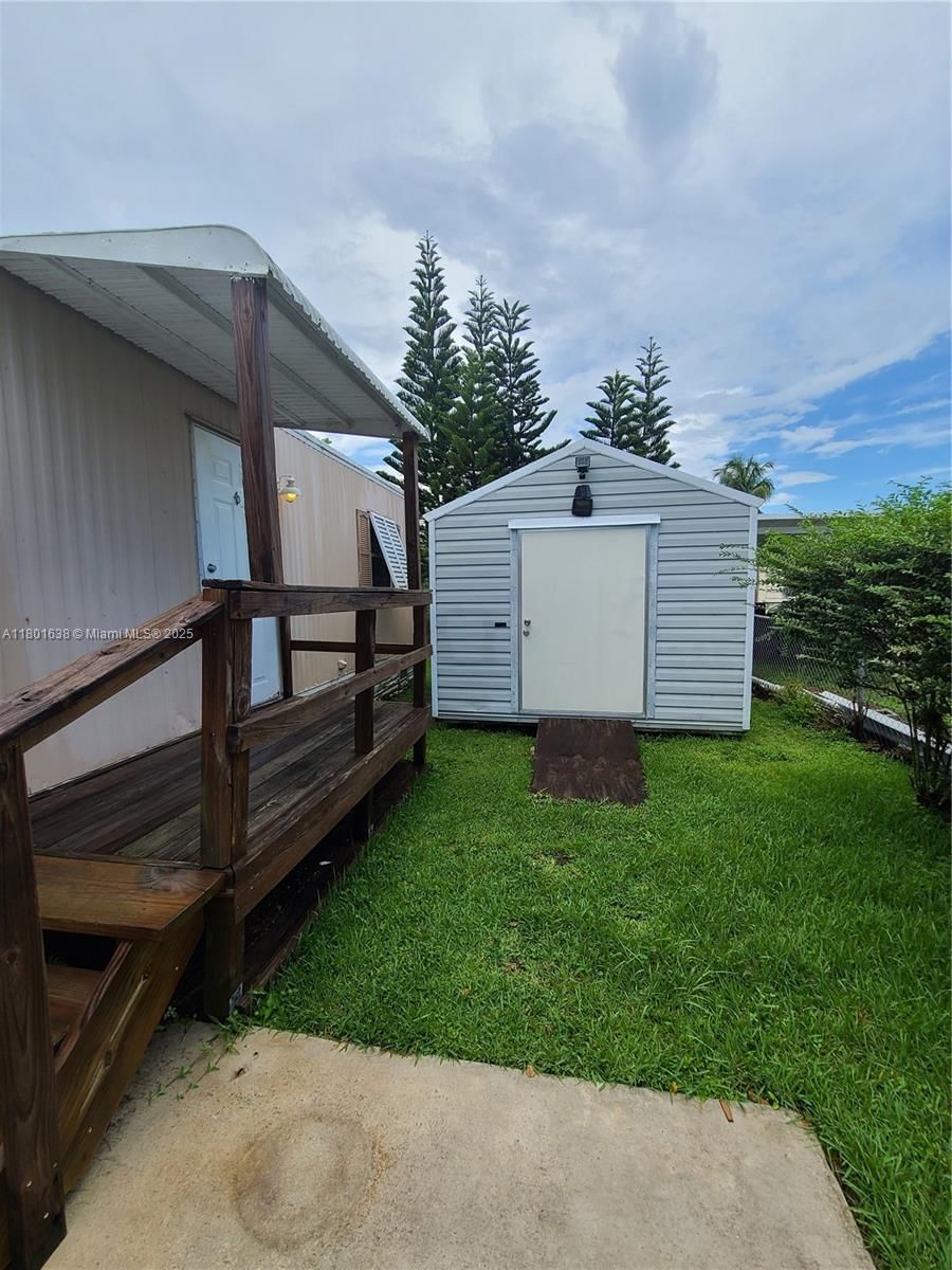 Real estate property located at 21711 7th Ct, Broward, Heritage City Sec 1, Pembroke Pines, FL