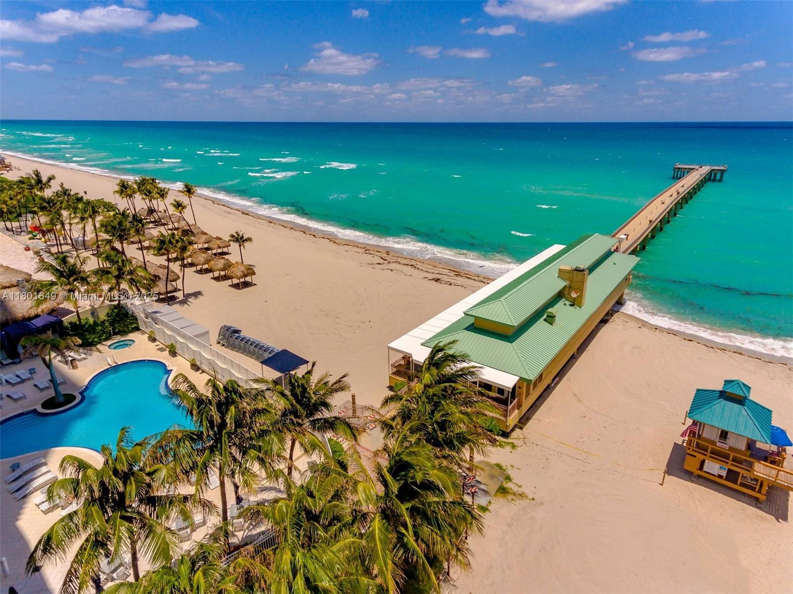 Real estate property located at 16699 Collins Ave #3401, Miami-dade, La Perla Condo, Sunny Isles Beach, FL