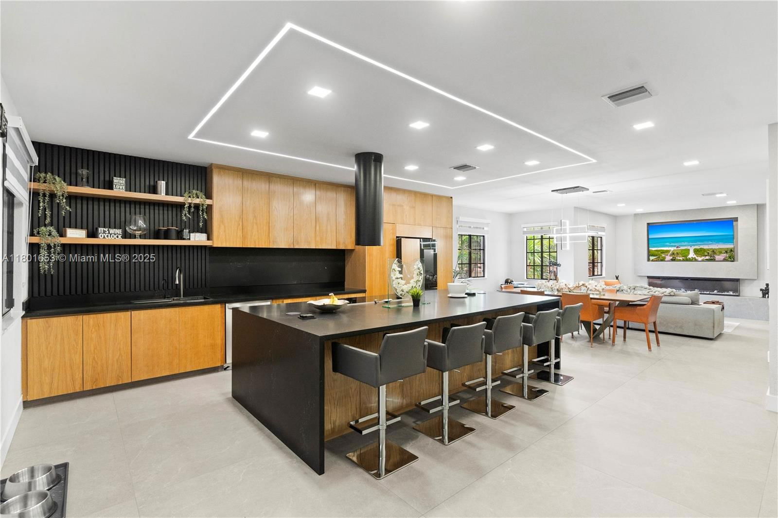 Real estate property located at 1504 Passion Vine Cir #23-4, Broward, Mariposa Pointe At Weston, Weston, FL
