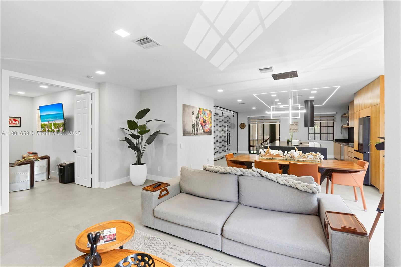 Real estate property located at 1504 Passion Vine Cir #23-4, Broward, Mariposa Pointe At Weston, Weston, FL