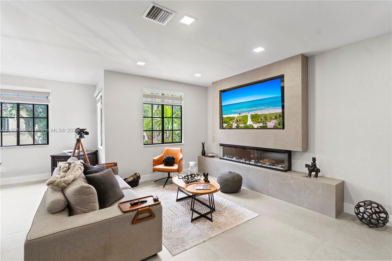 Real estate property located at 1504 Passion Vine Cir #23-4, Broward, Mariposa Pointe At Weston, Weston, FL