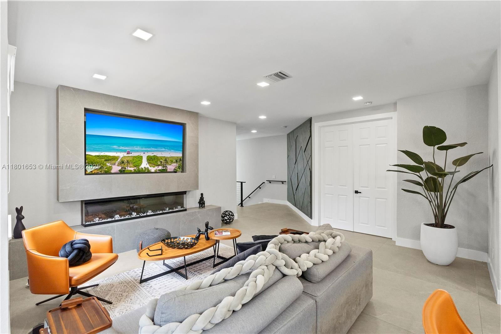 Real estate property located at 1504 Passion Vine Cir #23-4, Broward, Mariposa Pointe At Weston, Weston, FL