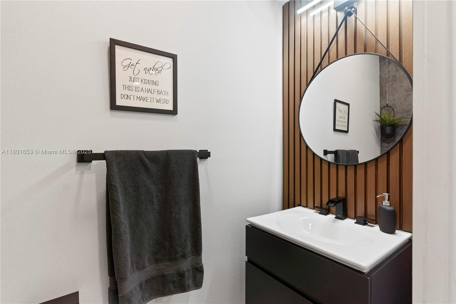 Real estate property located at 1504 Passion Vine Cir #23-4, Broward, Mariposa Pointe At Weston, Weston, FL