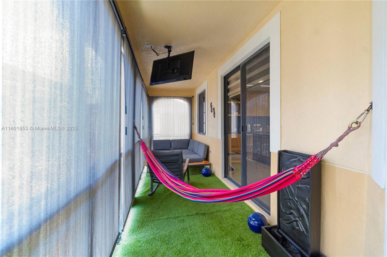 Real estate property located at 1504 Passion Vine Cir #23-4, Broward, Mariposa Pointe At Weston, Weston, FL