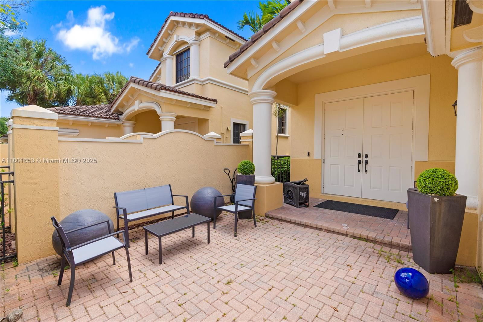 Real estate property located at 1504 Passion Vine Cir #23-4, Broward, Mariposa Pointe At Weston, Weston, FL