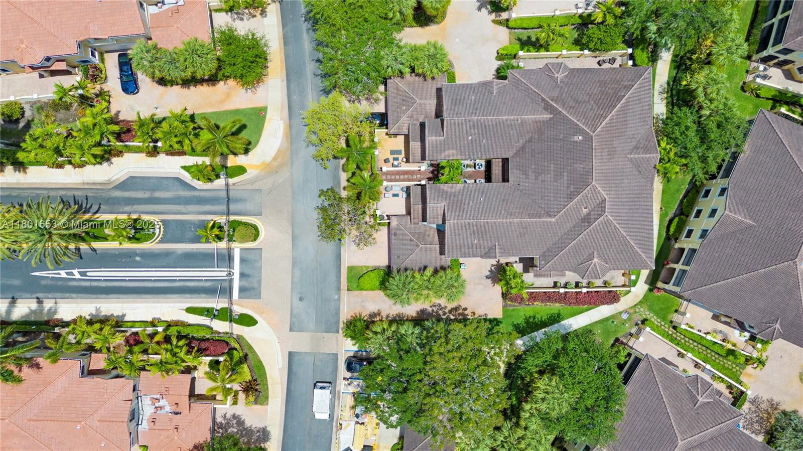 Real estate property located at 1504 Passion Vine Cir #23-4, Broward, Mariposa Pointe At Weston, Weston, FL