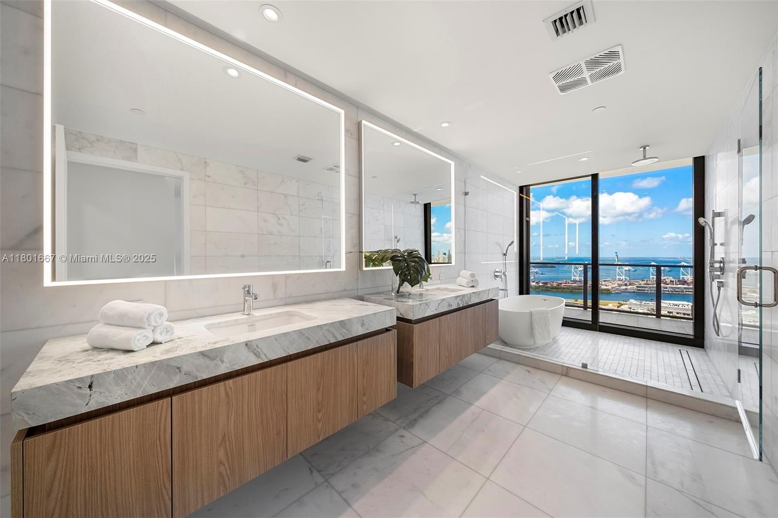 Real estate property located at 500 Alton Rd #3602, Miami-dade, Five Park Condo, Miami Beach, FL