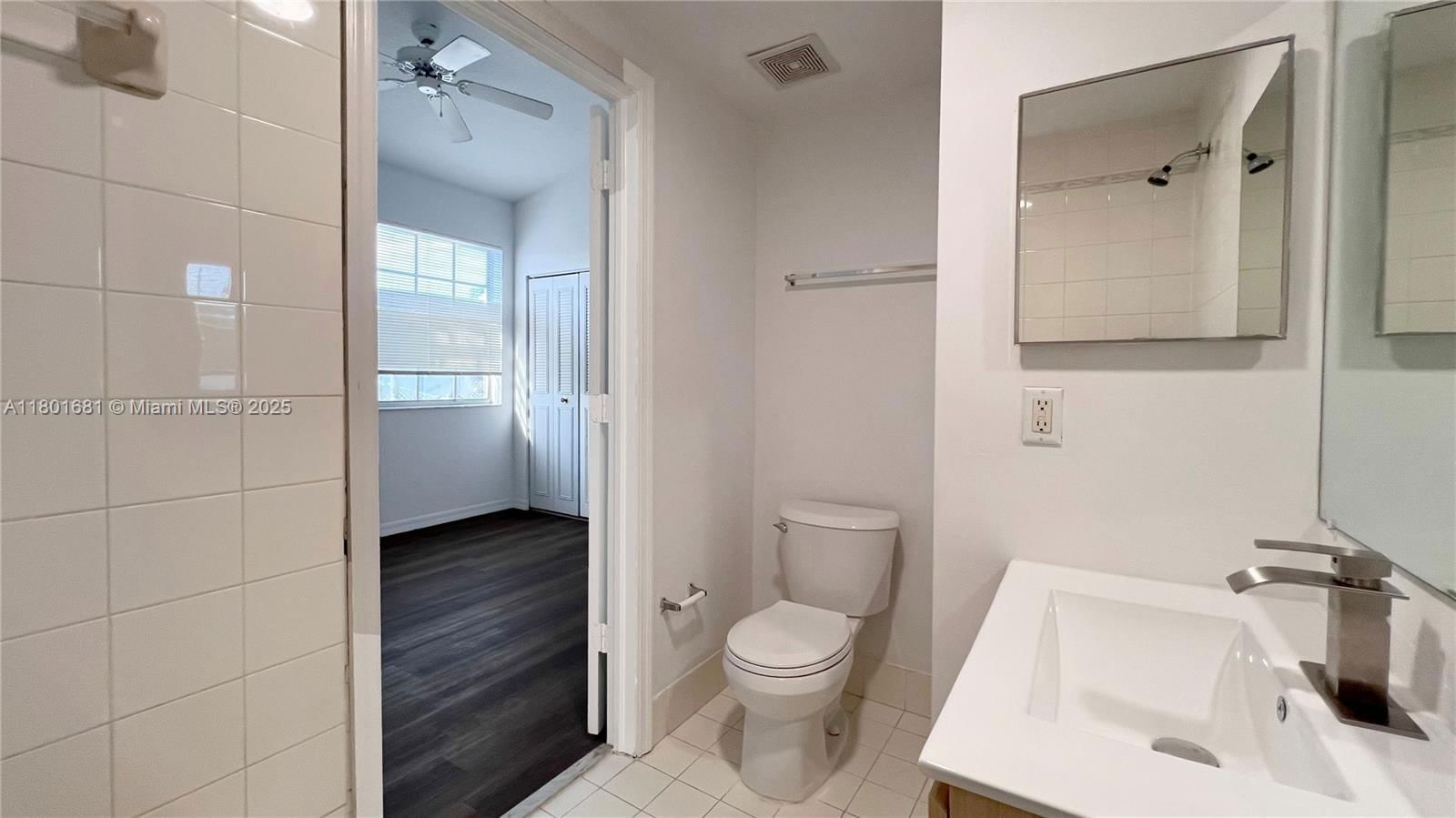 Real estate property located at 781 148 AV #1513, Broward, Villas De Tuscany Condo B, Sunrise, FL