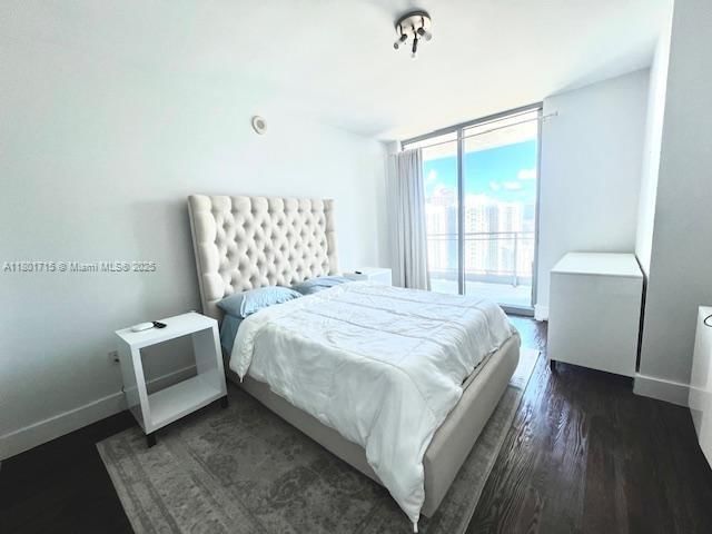 Real estate property located at 90 3rd St #4001, Miami-dade, Ivy Condo, Miami, FL