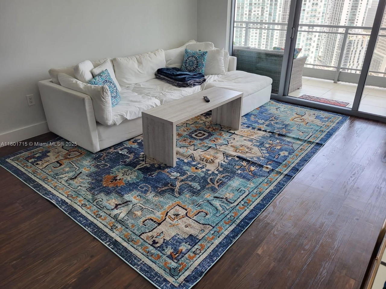 Real estate property located at 90 3rd St #4001, Miami-dade, Ivy Condo, Miami, FL