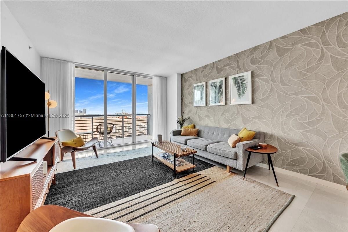 Real estate property located at 335 Biscayne Blvd #4000, Miami-dade, One Miami East Condo, Miami, FL
