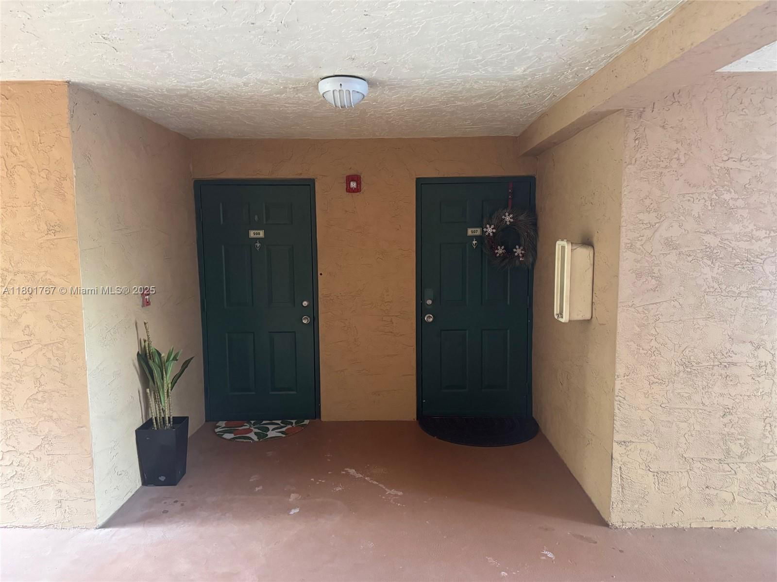 Real estate property located at 3854 Lyons Rd #207-5, Broward, Riviera Palms Condo, Coconut Creek, FL