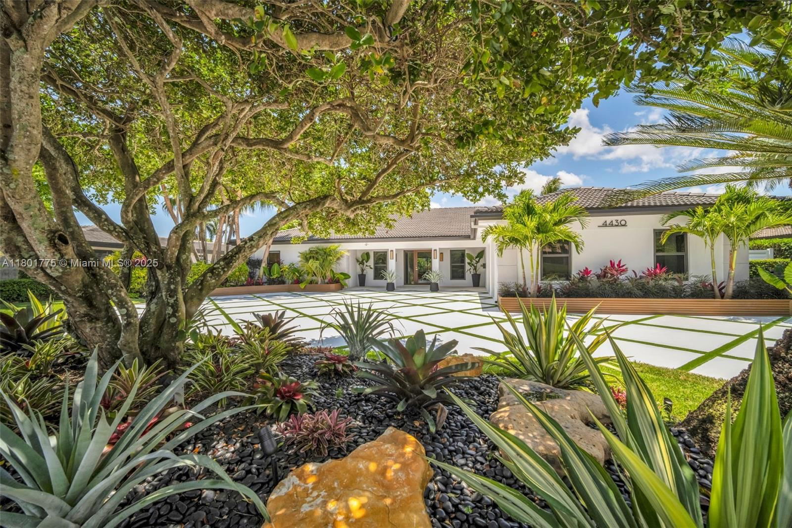 Real estate property located at 4430 Casper Ct, Broward, Hollywood Hills North Sec, Hollywood, FL