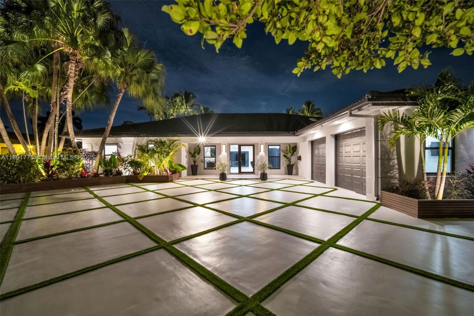 Real estate property located at 4430 Casper Ct, Broward, Hollywood Hills North Sec, Hollywood, FL