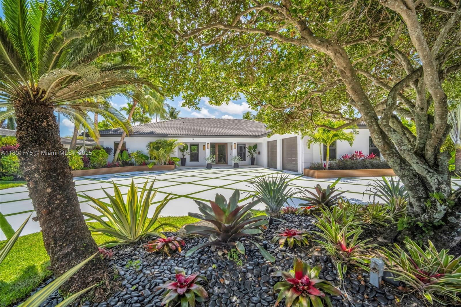 Real estate property located at 4430 Casper Ct, Broward, Hollywood Hills North Sec, Hollywood, FL