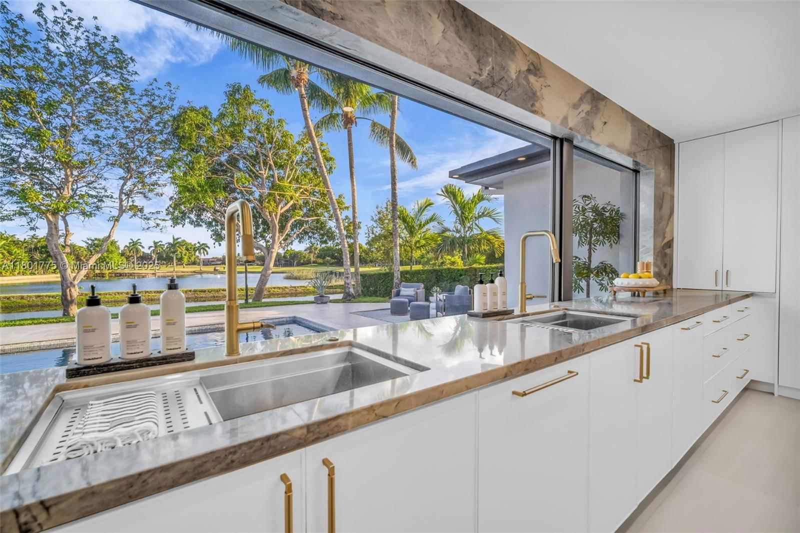 Real estate property located at 4430 Casper Ct, Broward, Hollywood Hills North Sec, Hollywood, FL