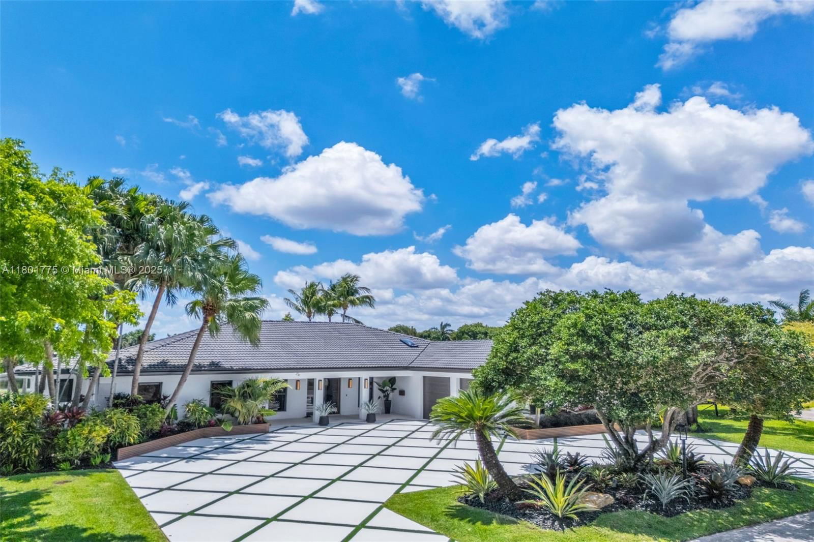 Real estate property located at 4430 Casper Ct, Broward, Hollywood Hills North Sec, Hollywood, FL