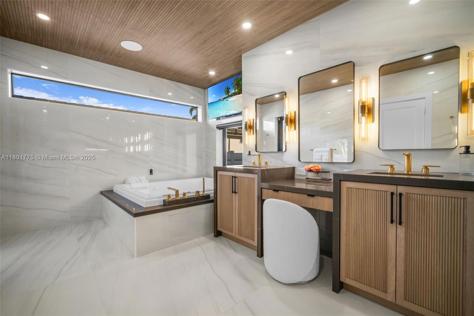 Real estate property located at 4430 Casper Ct, Broward, Hollywood Hills North Sec, Hollywood, FL
