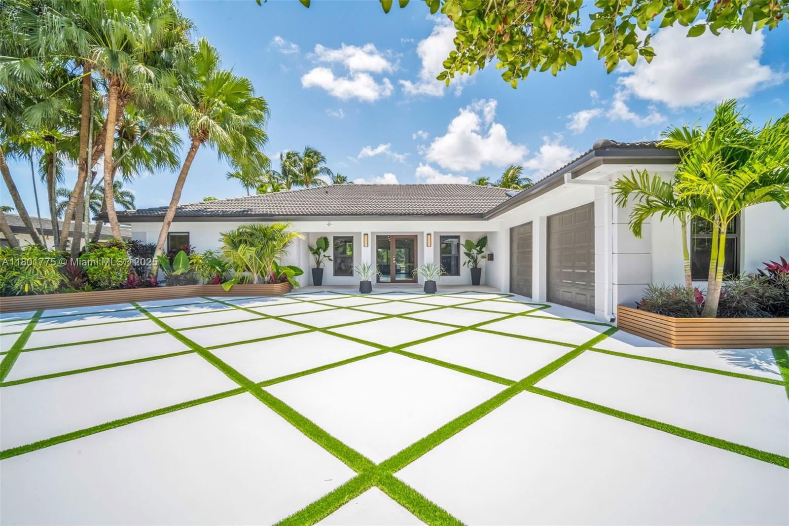 Real estate property located at 4430 Casper Ct, Broward, Hollywood Hills North Sec, Hollywood, FL