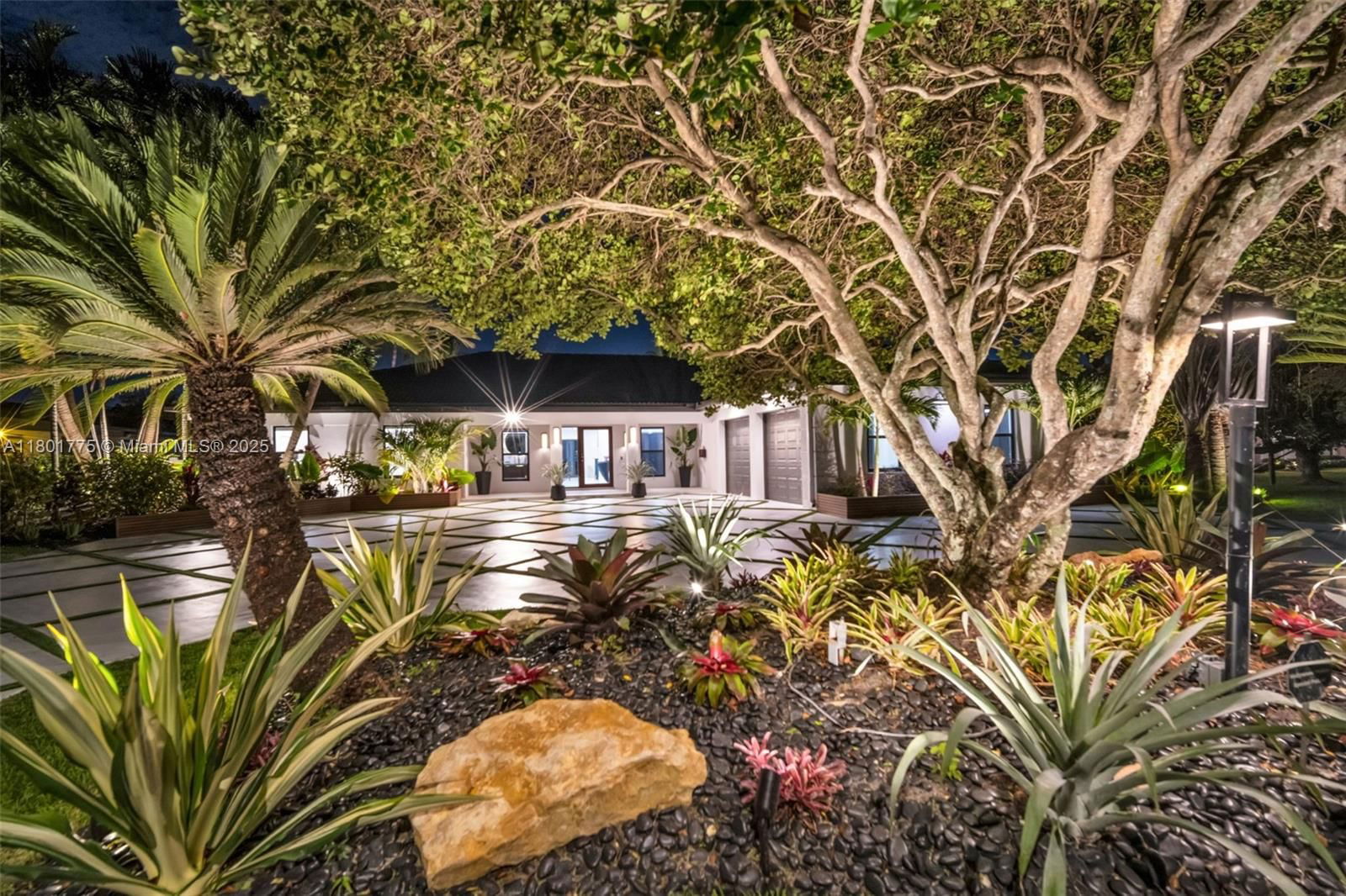 Real estate property located at 4430 Casper Ct, Broward, Hollywood Hills North Sec, Hollywood, FL