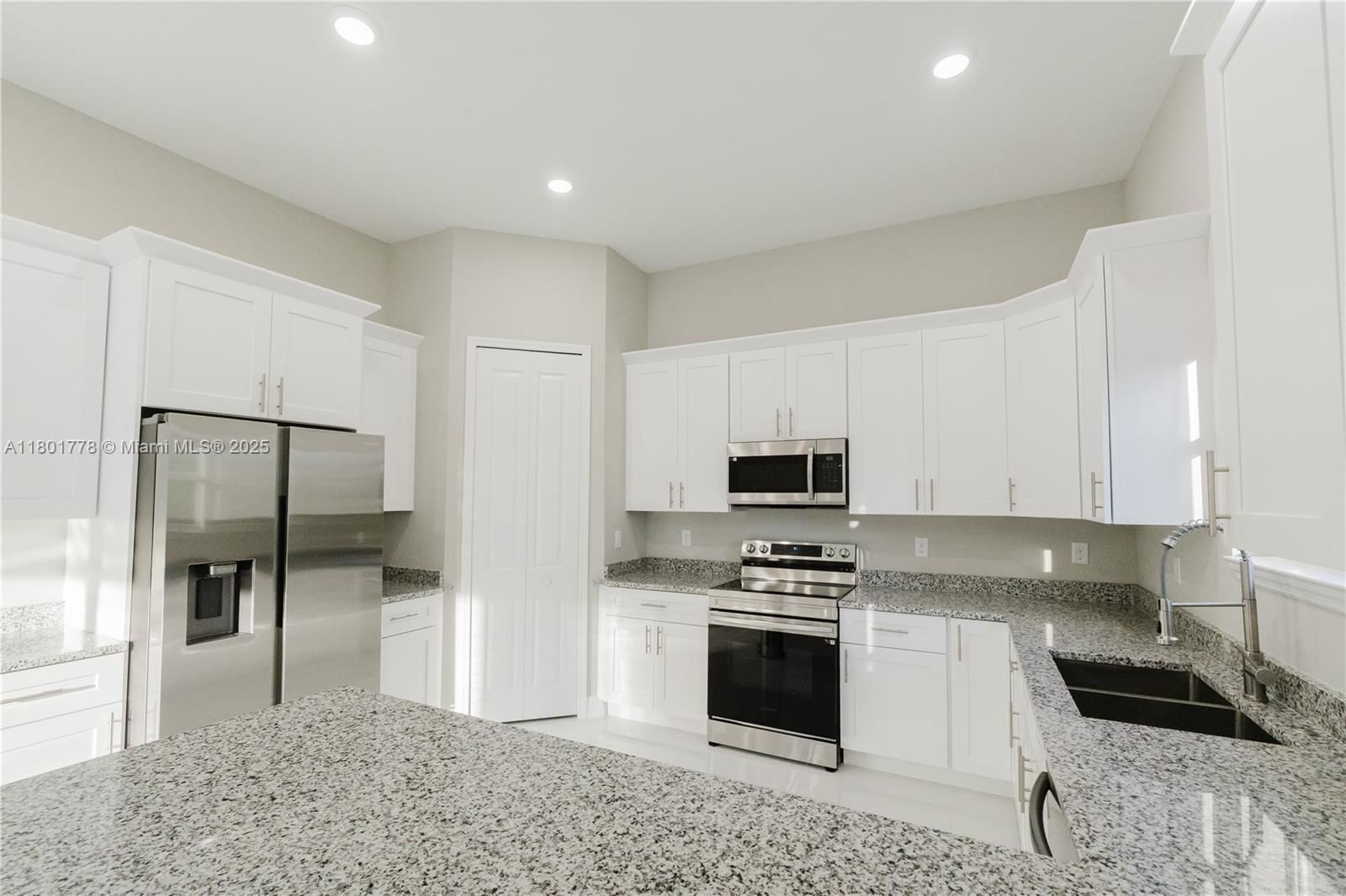 Real estate property located at 970 Grant Blvd, Lee, Na, Lehigh Acres, FL